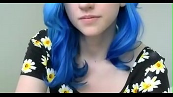 crazyamateurgirls.com - Blue haired girl in flowers plays with tits - crazyamateurgirls.com